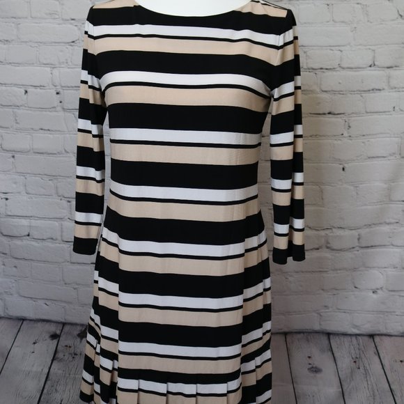 Stripped Pleated Dress - Picture 1 of 7